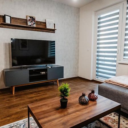 Ah Radnica IV Apartment Kosice Exterior photo