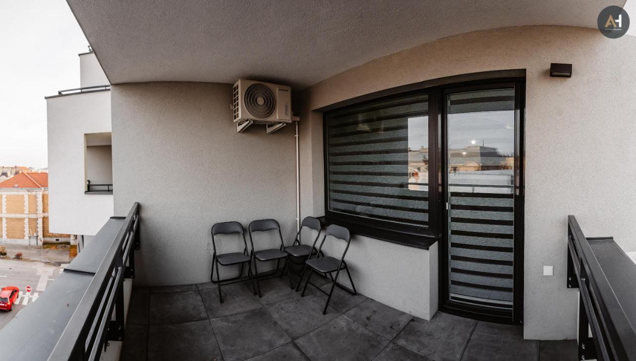 Ah Radnica IV Apartment Kosice Exterior photo
